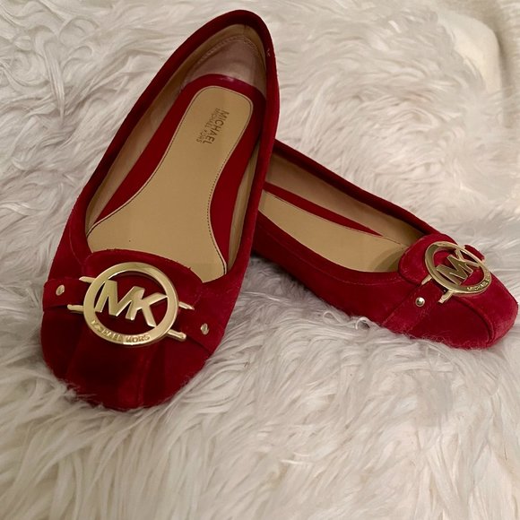 Red Velvet Michael Kors Ballet flats. - Picture 1 of 2